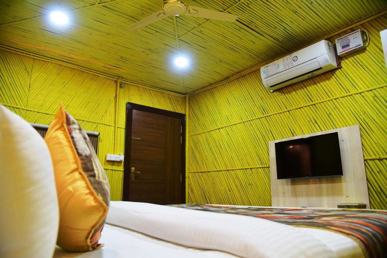 Hotel Bamboo Castle جايبور المظهر الخارجي الصورة