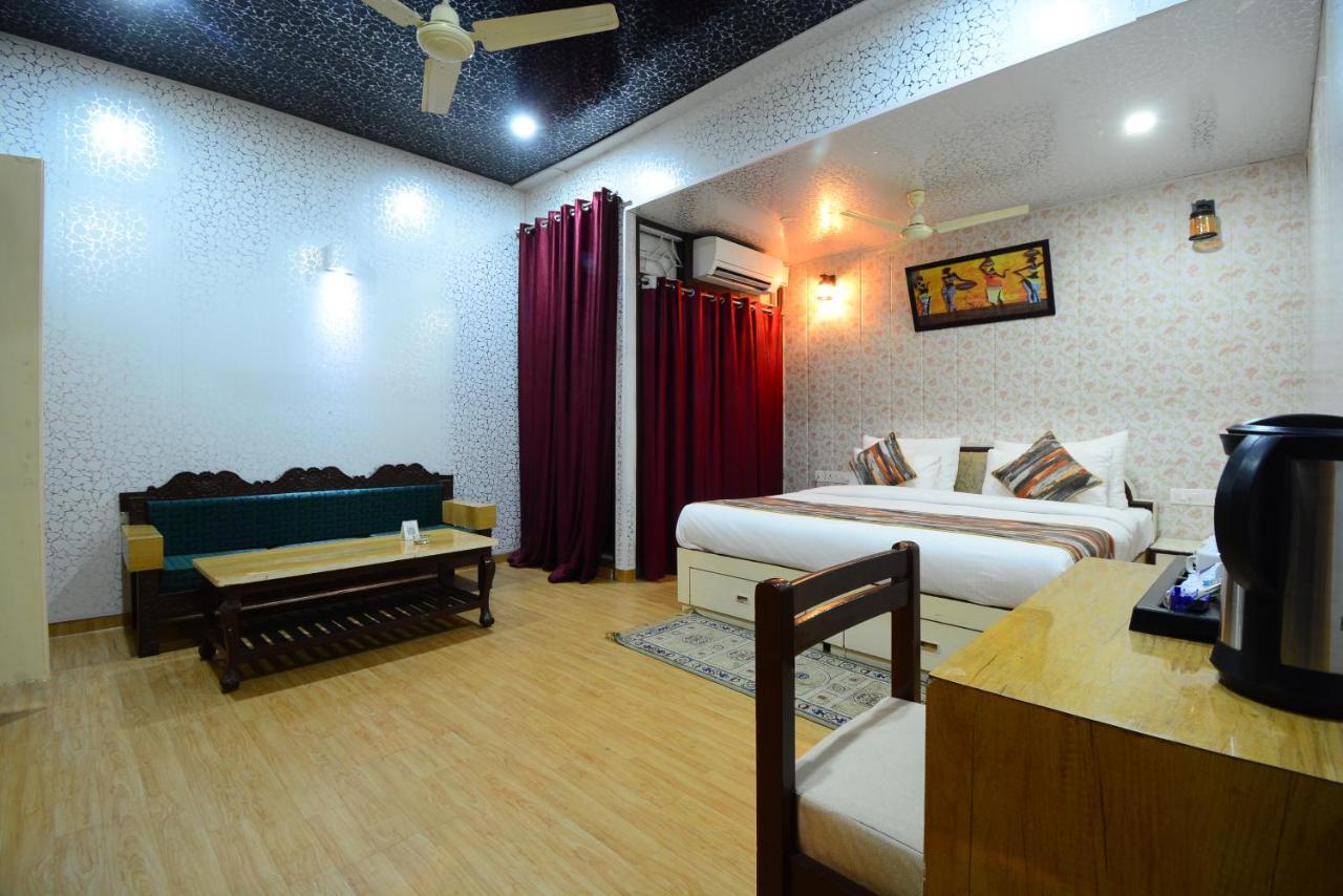 Hotel Bamboo Castle جايبور المظهر الخارجي الصورة