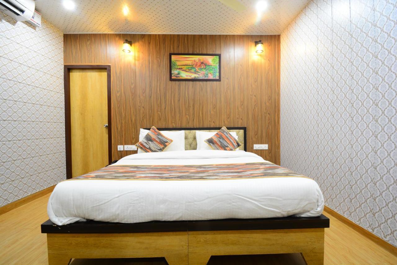 Hotel Bamboo Castle جايبور المظهر الخارجي الصورة