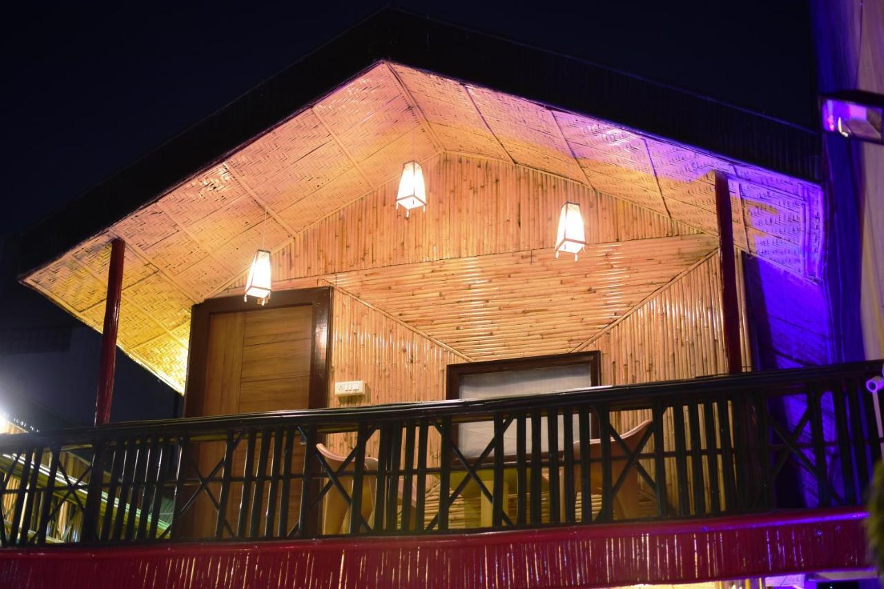 Hotel Bamboo Castle جايبور المظهر الخارجي الصورة
